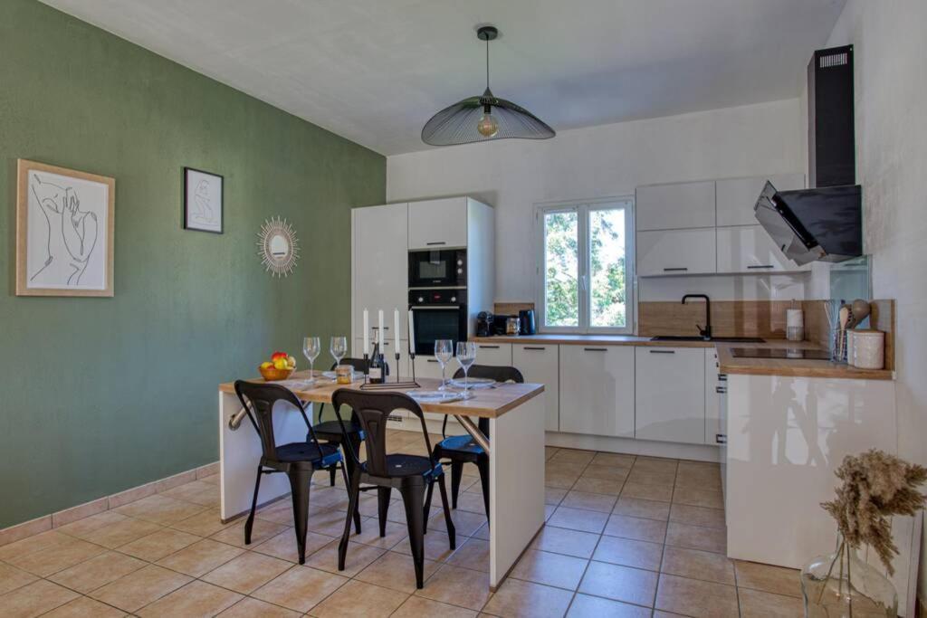 Sarlat - 24 - L'Appartement D'Euphe Avec Piscine Kültér fotó